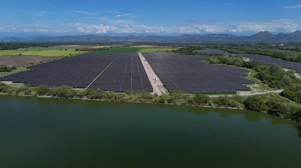 Parque Fotovoltaico Shangri-La - imagen